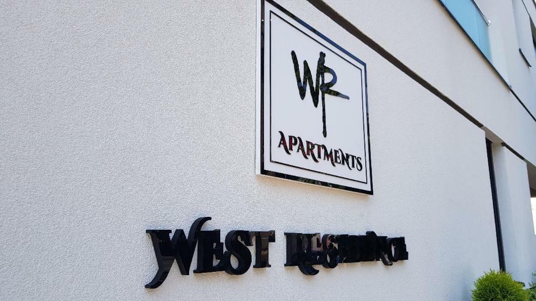 West Residence Apartments ティミショアラ エクステリア 写真